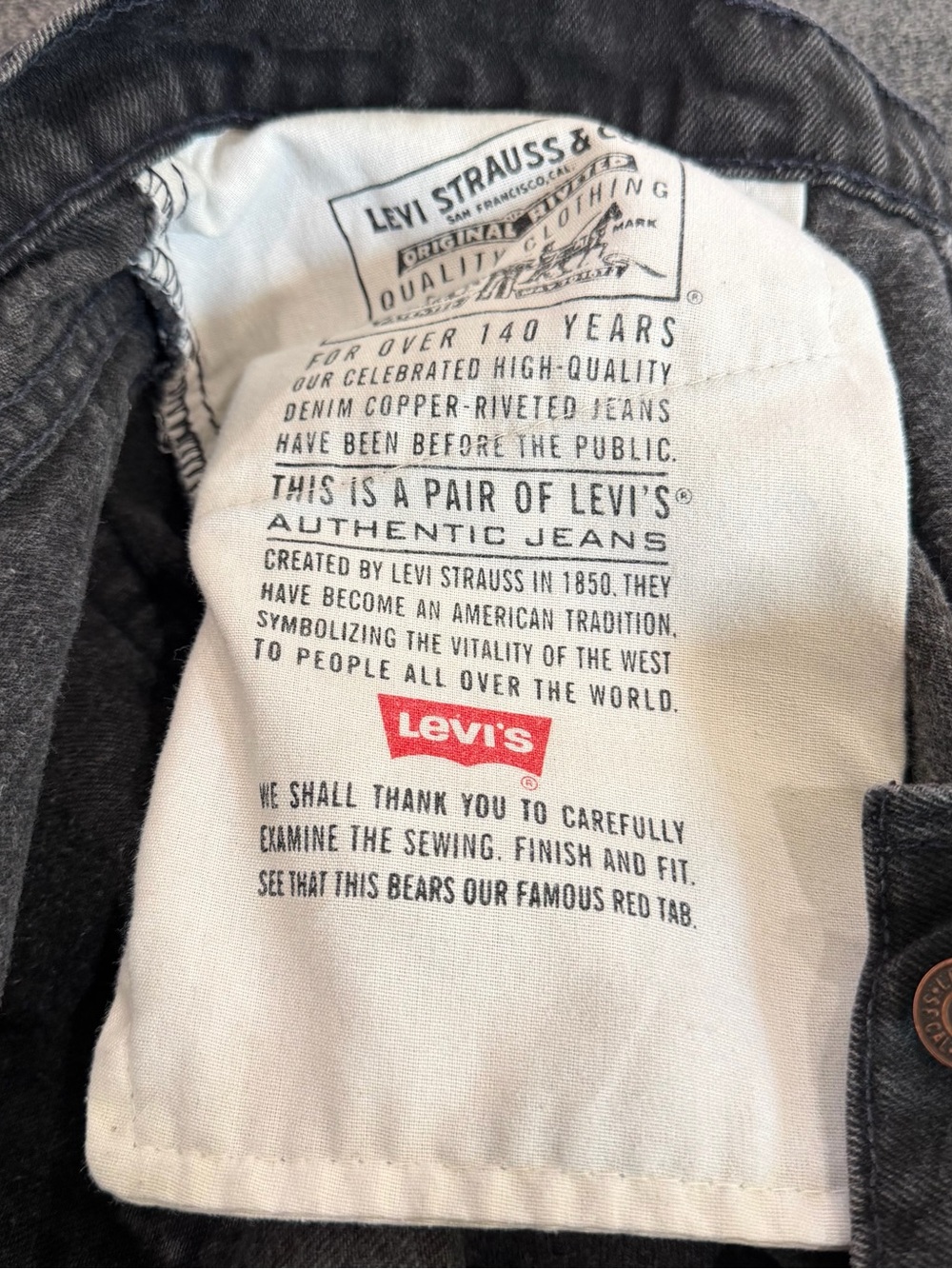 Levi's 550 Charcoal Black Back-Pocket Jeans with Red Tab - Picture 7 of 10